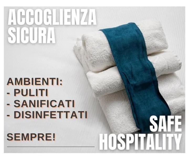 Zara D'Amare A Pesaro 10 Metri Dalla Spiaggia By Yohome Eksteriør bilde